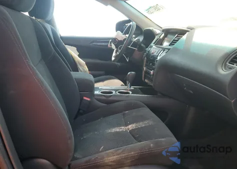 2015 Nissan Pathfinder S from USA, damaged, VIN 5N1AR2MN0FC608843